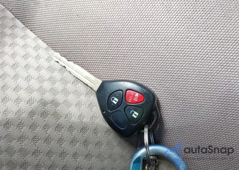 2007 Toyota Rav4 Base V6 z USA, uszkodzony, nr VIN JTMZK33V075010616